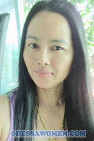 202542 - Thassanaporn Age: 52 - Thailand