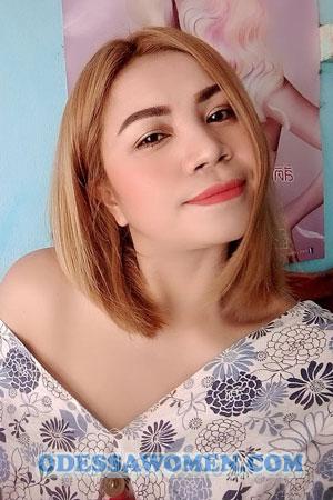202678 - Itsariyaporn Age: 42 - Thailand