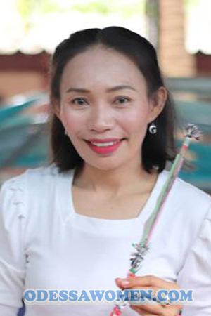 202838 - Atcharawadee Age: 46 - Thailand