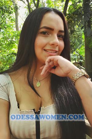 203123 - Yorichlei Age: 27 - Colombia