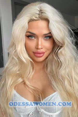 203277 - Elena Age: 36 - Ukraine