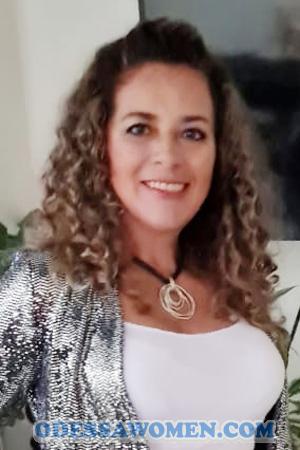 203371 - Karen Age: 56 - Costa Rica