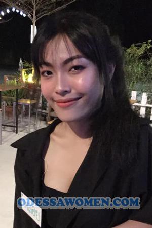 204212 - Tidarat Age: 29 - Thailand