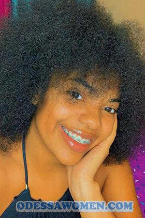 204929 - Vanessa Age: 25 - Costa Rica