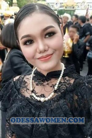 205154 - Jidapa Age: 49 - Thailand