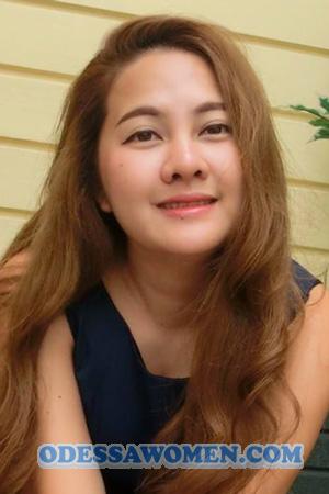 205597 - Ariyaporn Age: 41 - Thailand