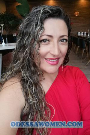 205749 - Yasmin Aleyda Age: 44 - Colombia