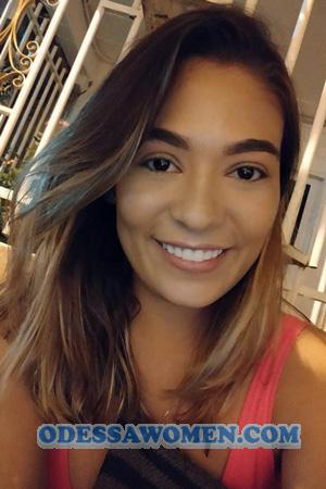 205915 - Liseth Age: 34 - Colombia