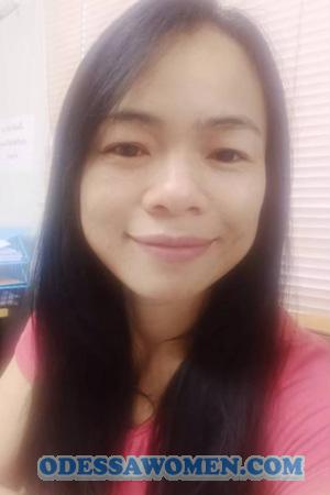 207202 - Wipaporn Age: 43 - Thailand