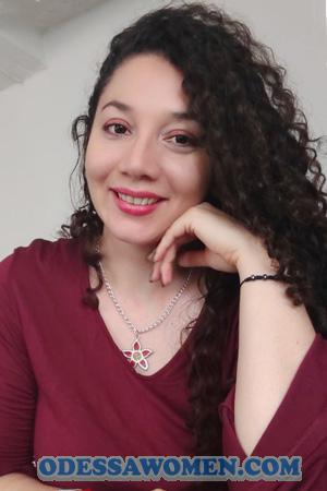 207324 - Jessica Age: 38 - Colombia