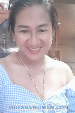 207993 - Thanyaras Age: 52 - Thailand