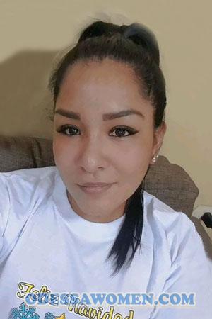 208289 - Ivana Age: 32 - Peru