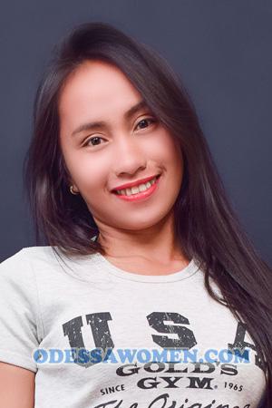 209343 - Riza Age: 27 - Philippines