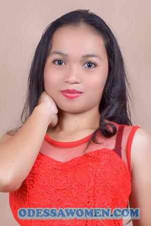 209764 - Ginalyn Age: 22 - Philippines