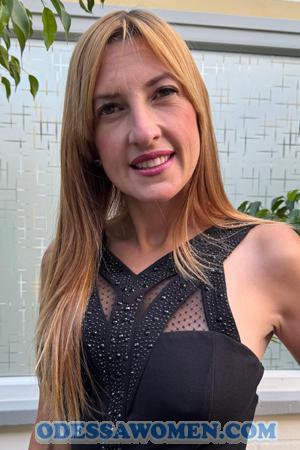 210274 - Mariela Age: 41 - Colombia