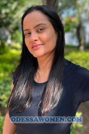 210697 - Karen Age: 41 - Colombia