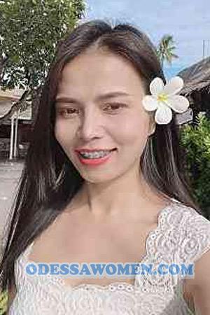 211068 - Arisa Age: 40 - Thailand