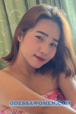 211587 - Siriporn Age: 37 - Thailand