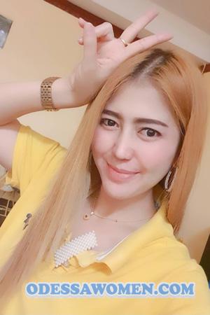 211656 - Jidapha Age: 41 - Thailand