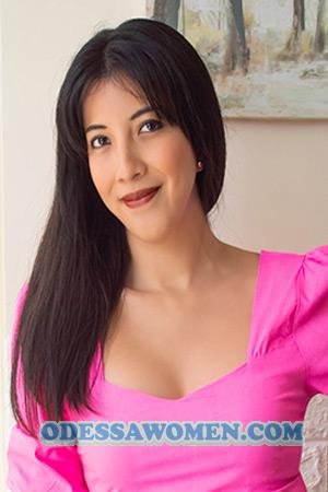 211776 - Scarlett Age: 33 - Peru