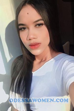 212142 - Adriana Age: 23 - Colombia