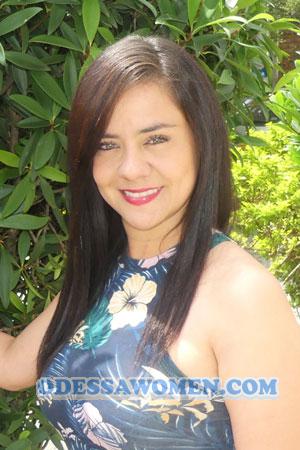 212391 - Ibeth Age: 38 - Colombia