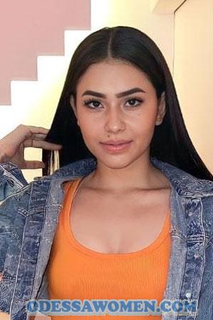 212760 - Estefania Age: 22 - Colombia