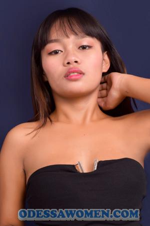 213018 - Marisa Age: 21 - Philippines