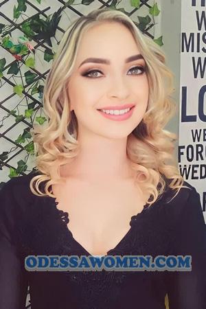 213128 - Yuli Age: 34 - Colombia