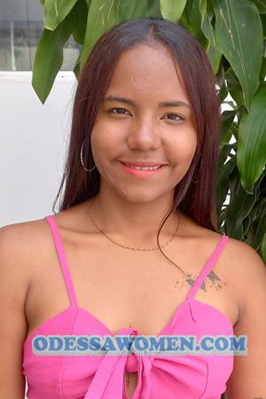 213235 - Natalia Age: 23 - Colombia