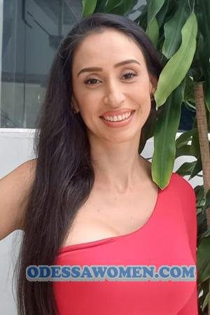 214421 - Susan Age: 44 - Colombia