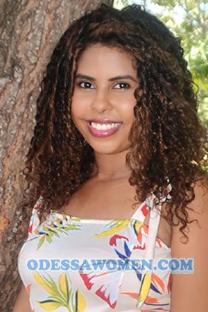 214580 - Naudith Age: 28 - Colombia