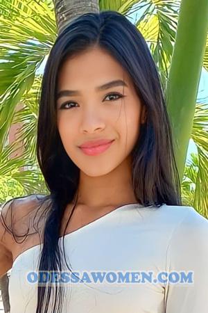 215015 - Nicolle Age: 23 - Colombia