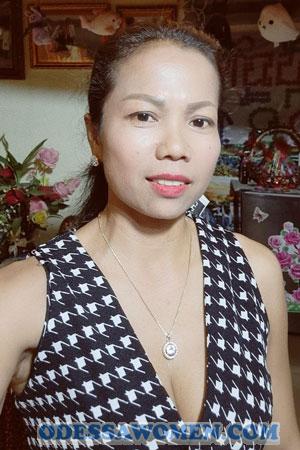 215497 - Sara Age: 45 - Cambodia