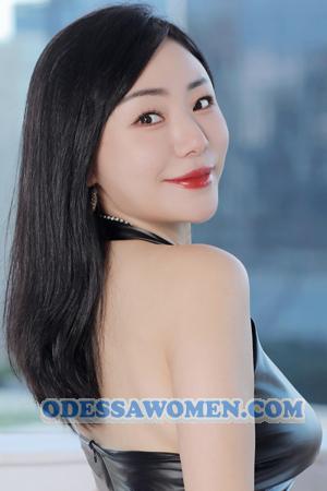 215963 - Lucta Age: 36 - China