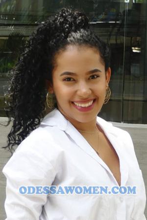 216238 - Luisa Fernanda Age: 23 - Colombia