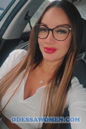 217571 - Karina Age: 37 - Costa Rica