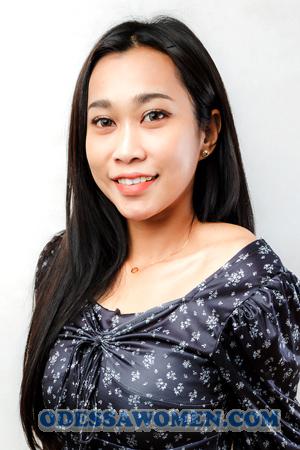 217670 - Supachaya Age: 36 - Thailand