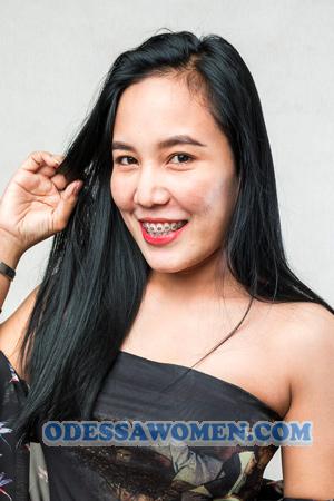 217842 - Apichada Age: 32 - Thailand