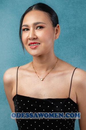 218877 - Malairat Age: 30 - Thailand