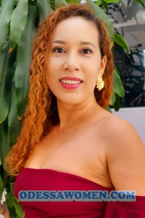 219151 - Margalida Age: 50 - Colombia