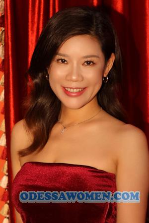 219865 - Qiuna Age: 44 - China