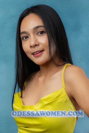 220244 - Paweena Age: 37 - Thailand