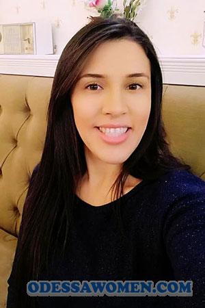 220331 - Laura Age: 41 - Costa Rica