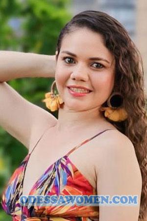 220421 - Ana Age: 39 - Colombia