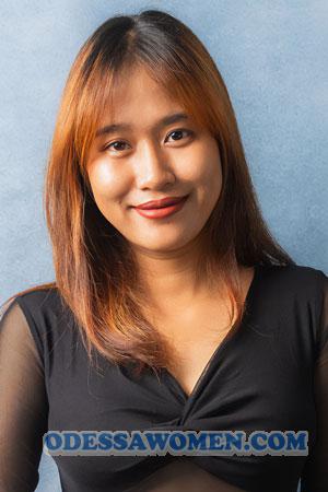 220626 - Nattacha Age: 27 - Thailand