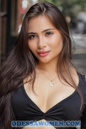 220925 - Angie Age: 23 - Colombia