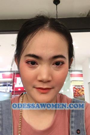 220971 - Phornpan Age: 34 - Thailand