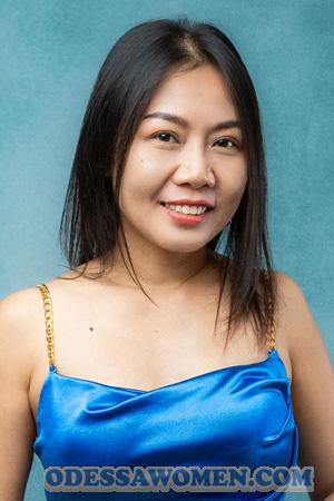 221054 - Natchanan Age: 41 - Thailand