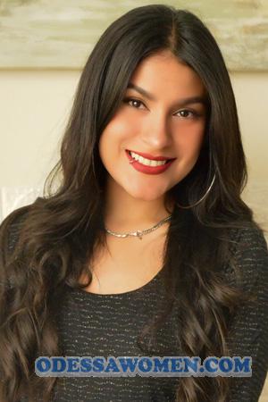 221227 - Ana Age: 27 - Peru